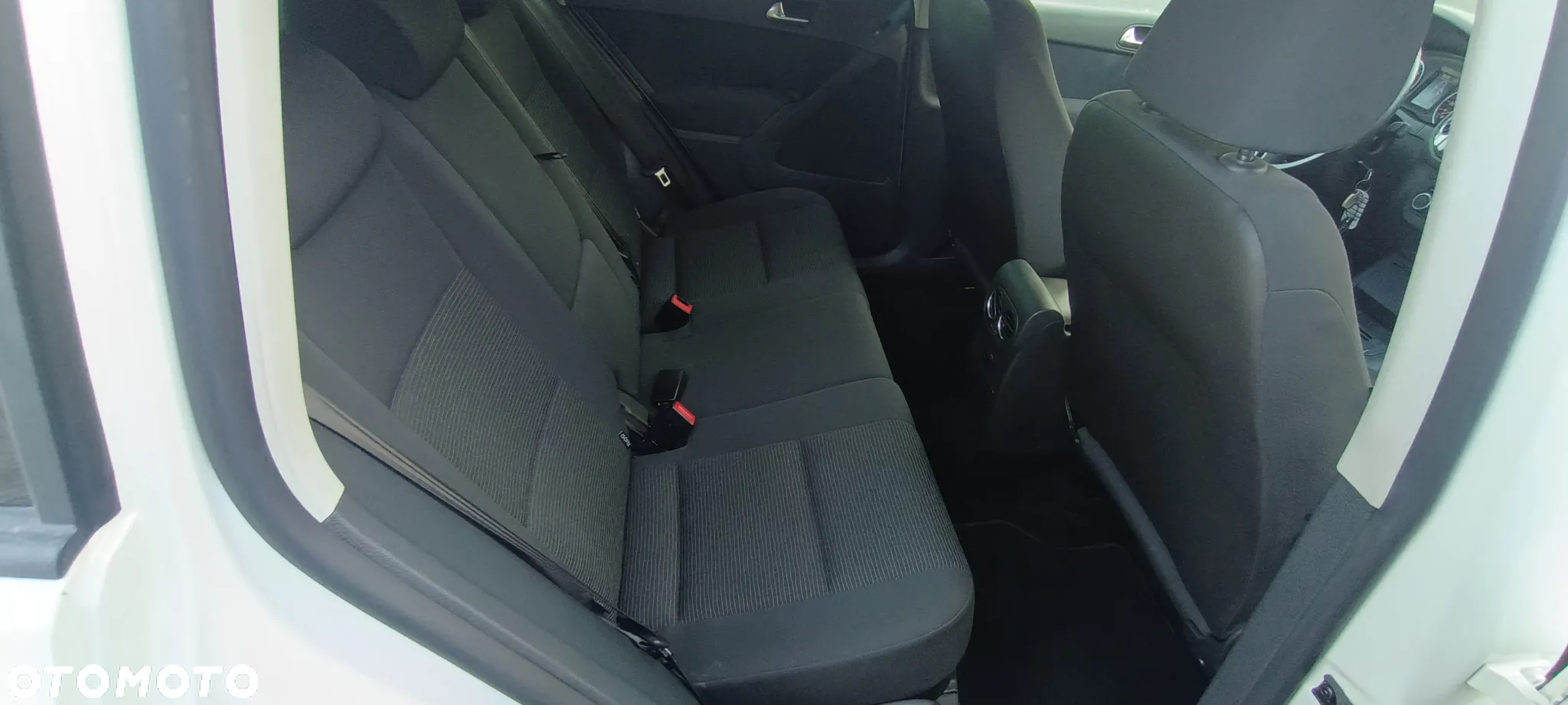 Volkswagen Tiguan 2.0 TDI DPF BlueMotion Technology Sport & Style - 14