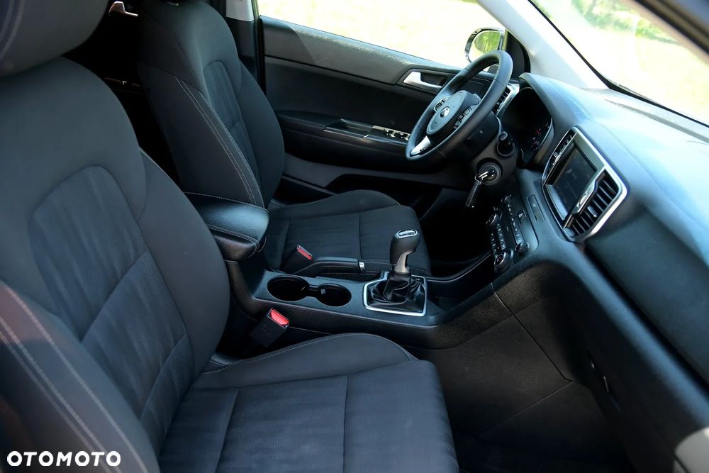 Kia Sportage 1.7 CRDI 2WD Attract - 21