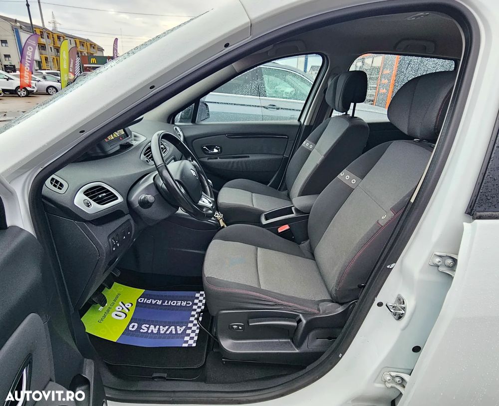 Renault Grand Scenic - 6