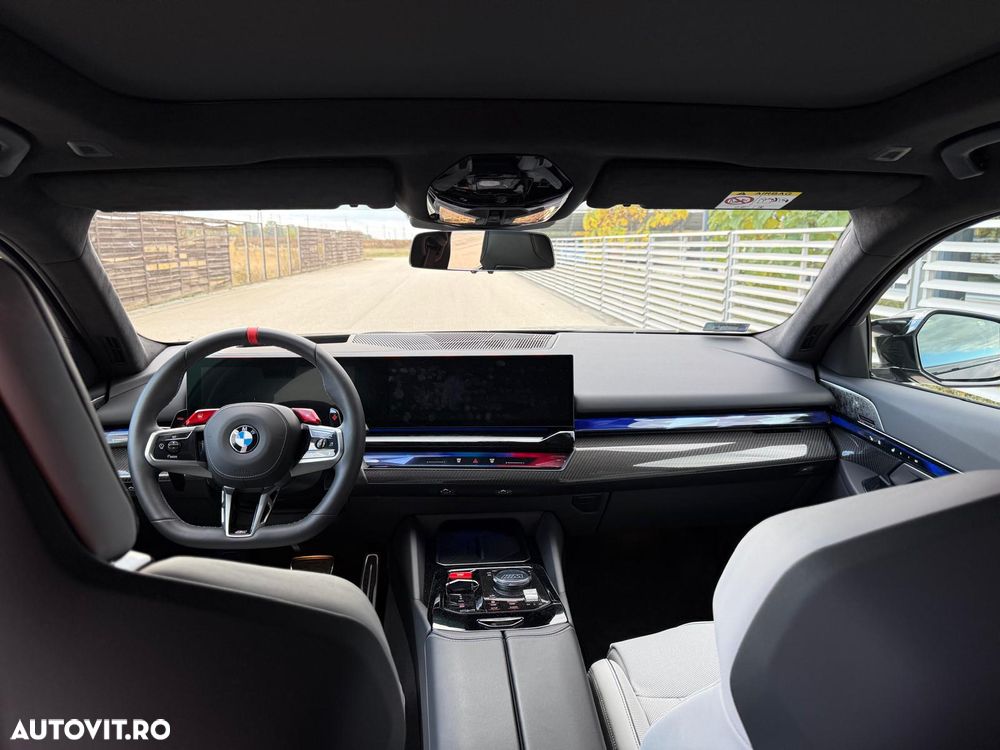 BMW M5 xDrive AT PHEV - 11