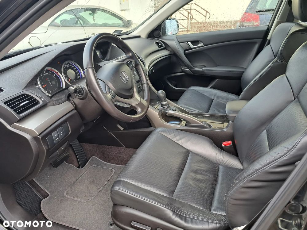 Honda Accord 2.2i-DTEC Automatik Executive - 8