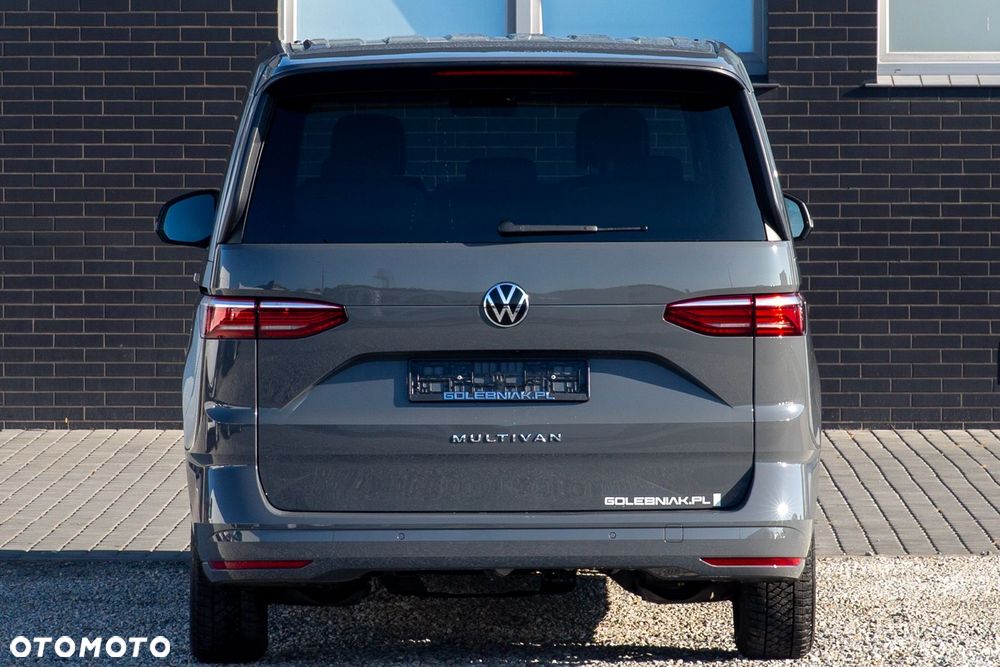 Volkswagen Multivan - 9