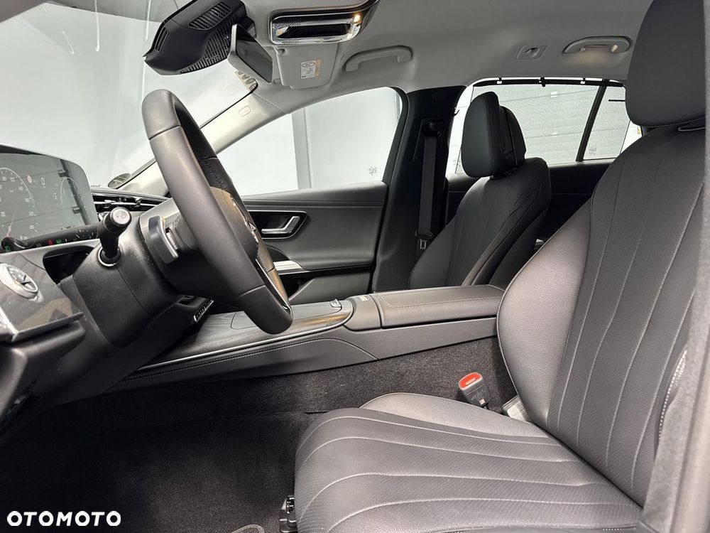 Mercedes-Benz Klasa E 300 de PHEV 4-Matic All-Terrain Avantgarde 9G-Tronic - 12