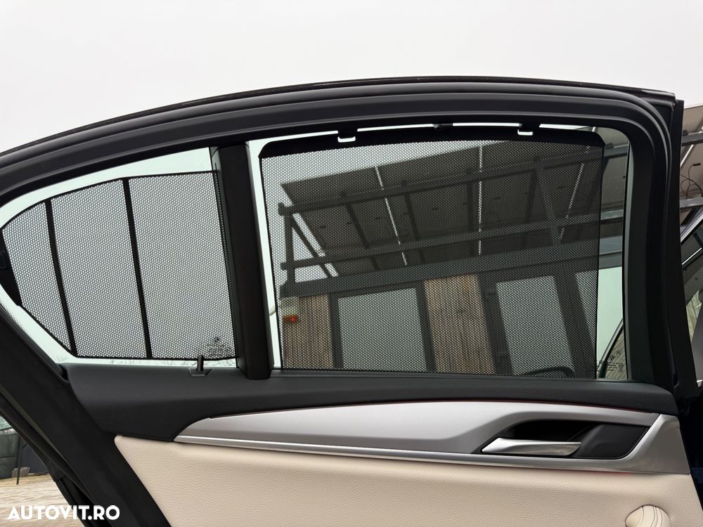 BMW Seria 5 530d xDrive Aut. Luxury Line - 16