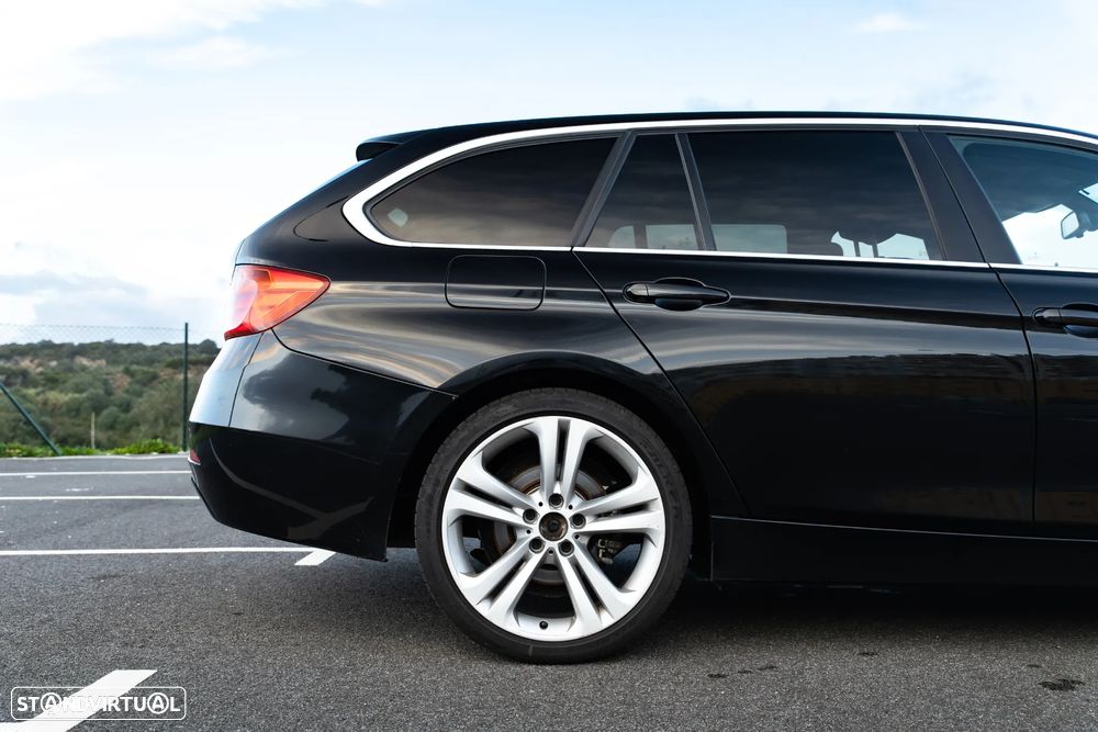 BMW 320 d Blue Performance - 11
