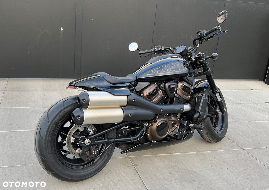 Harley-Davidson Sportster - 1