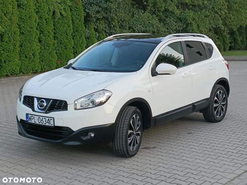 Nissan Qashqai - 2