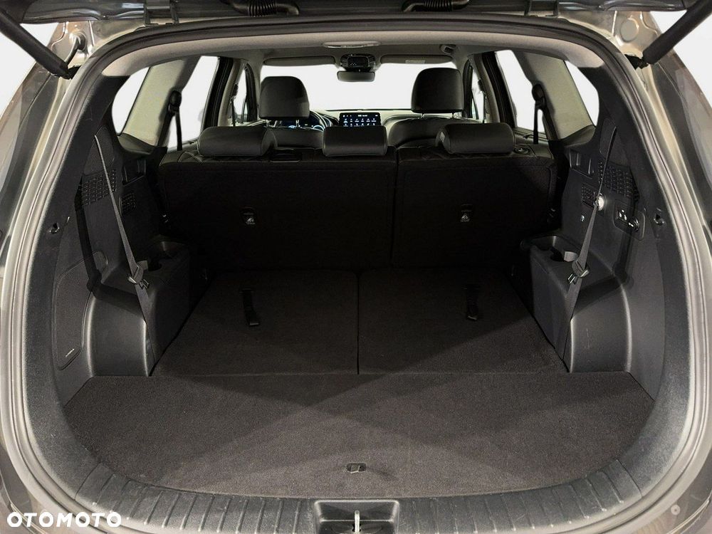 Hyundai Santa Fe - 18