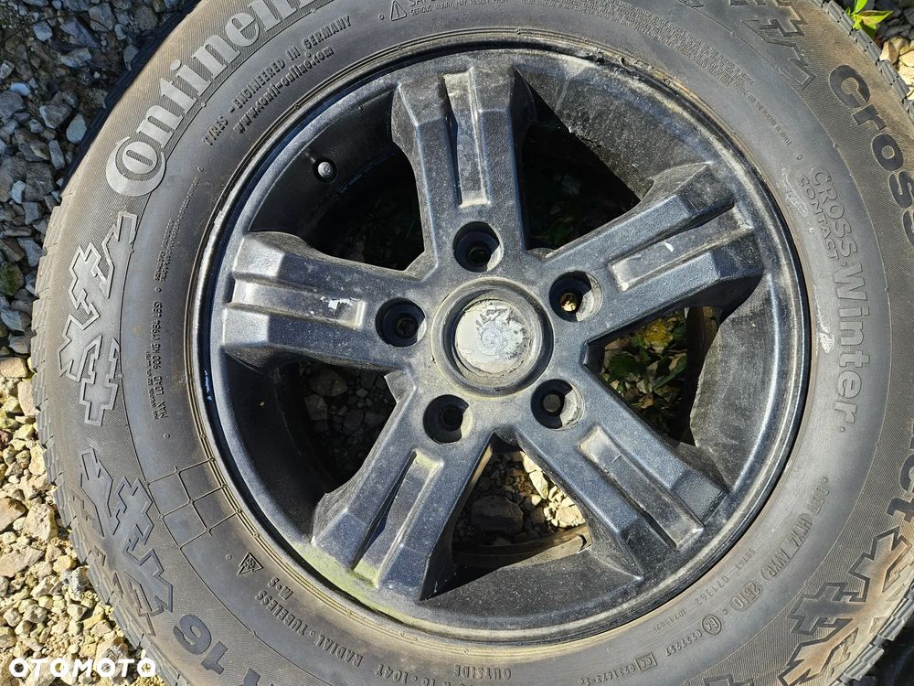 Koła Felgi Kia Sorento I 5x139,7 16" ET45 - 2