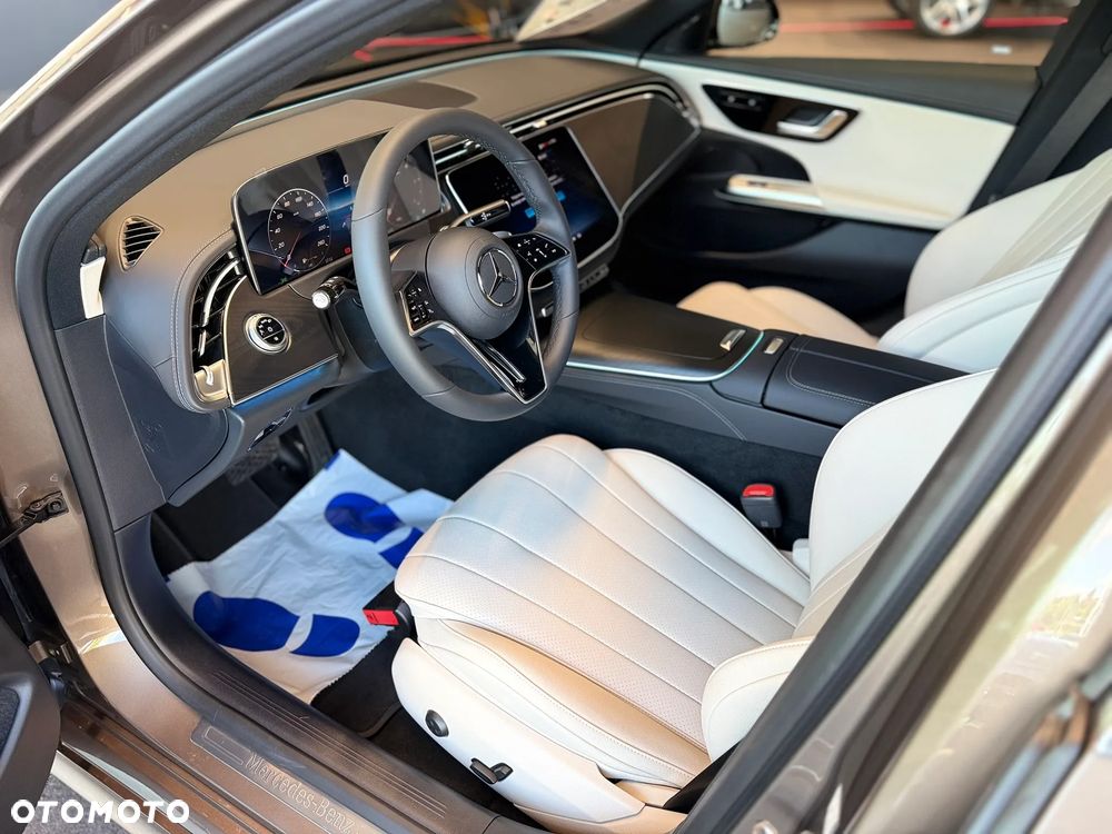 Mercedes-Benz Klasa E - 20