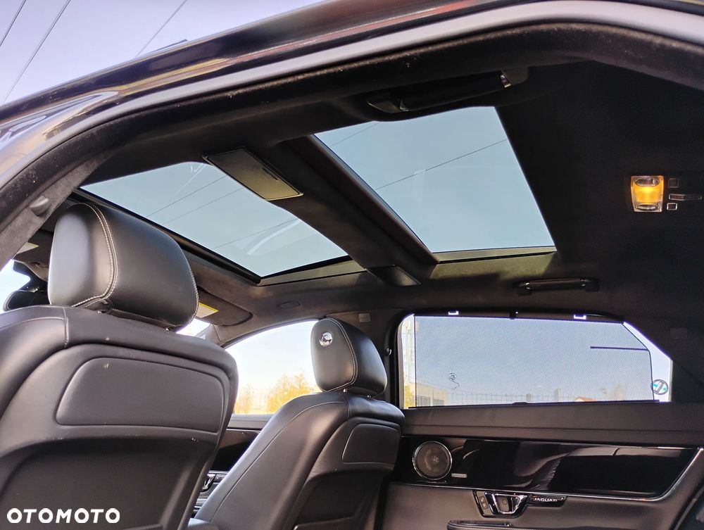 Jaguar XJ 3.0 V6 Kompressor AWD Langversion Portfolio - 33