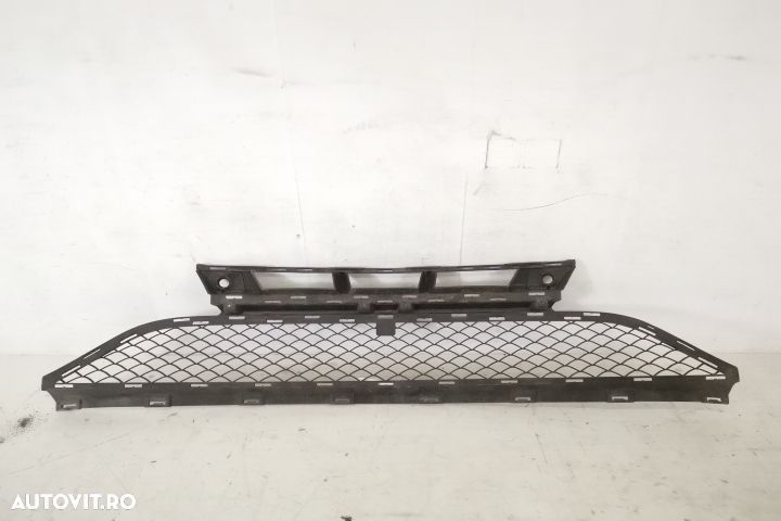 Grila Inferioara Cu Senzori Bara Fata originala In Stare Buna Mercedes - 4