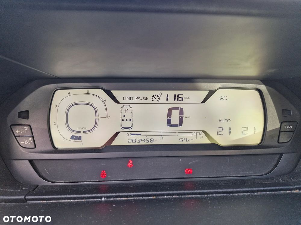 Citroën C4 Picasso - 8