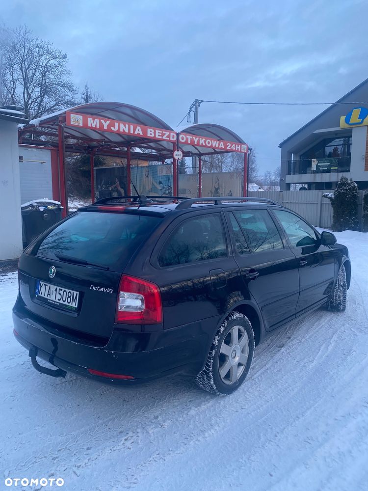 Skoda Octavia 2.0 TDI DPF Ambition - 4