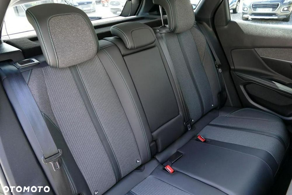 Peugeot 3008 1.2 PureTech GT S&S EAT8 - 35
