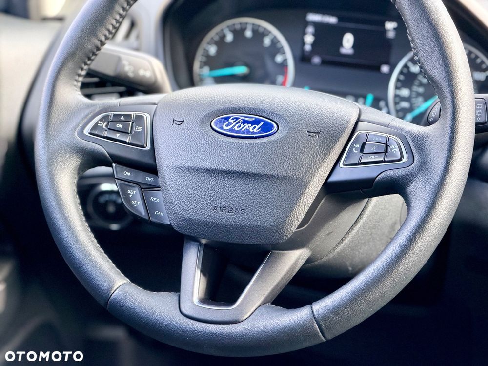 Ford EcoSport - 24