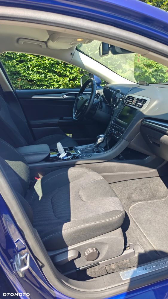 Ford Mondeo 2.0 EcoBoost Titanium - 14