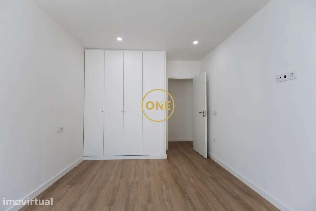 T2+1 com espaço extra no centro de Famalicão - Grande imagem: 4/27