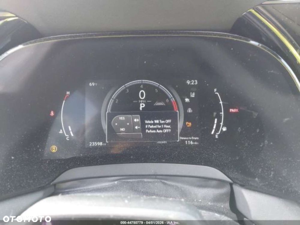 Lexus RX - 9