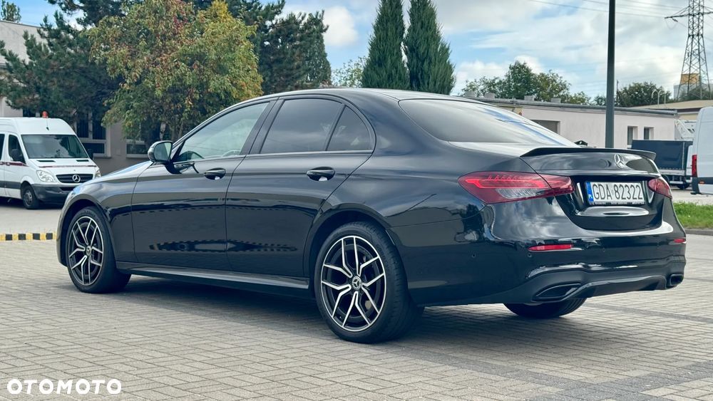 Mercedes-Benz Klasa E 220 d 4-Matic AMG - 8