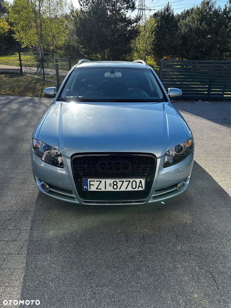 Audi A4 Avant 2.0 TDI - 1