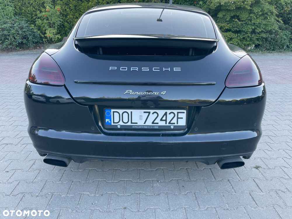 Porsche Panamera 4 PDK - 2