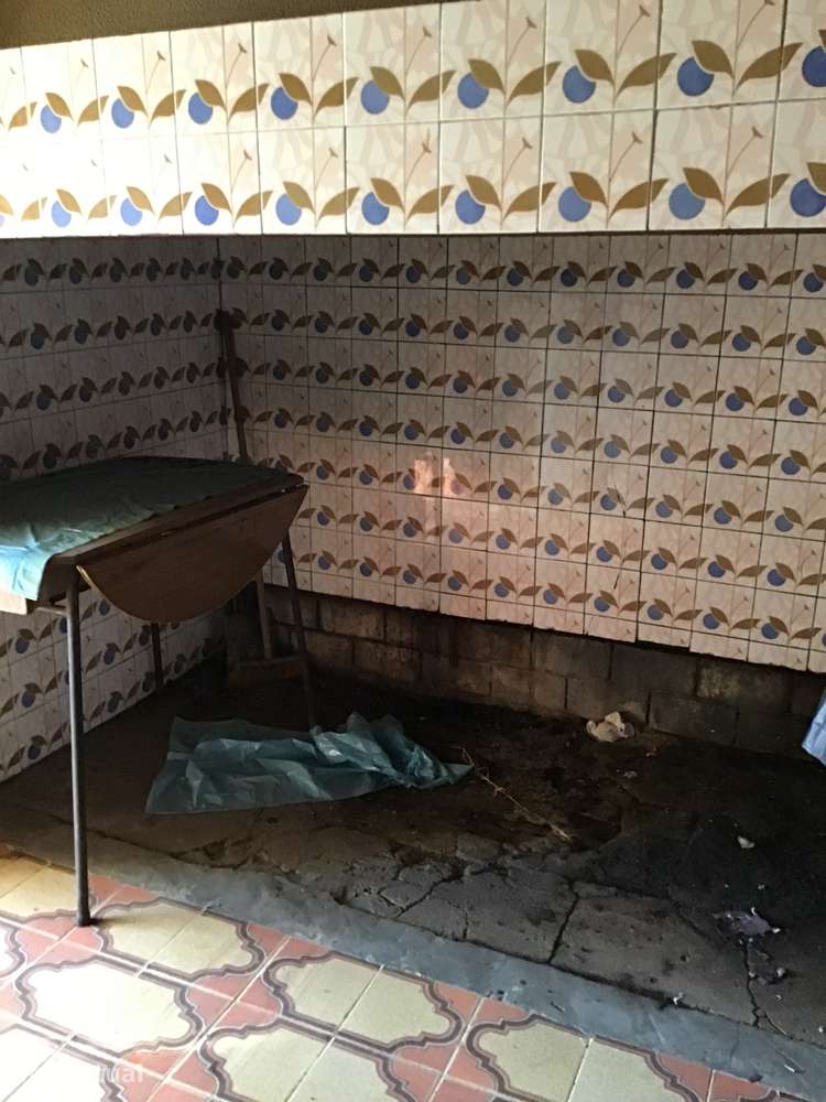 Moradia T4 com jardim e garagem - Grande imagem: 5/23