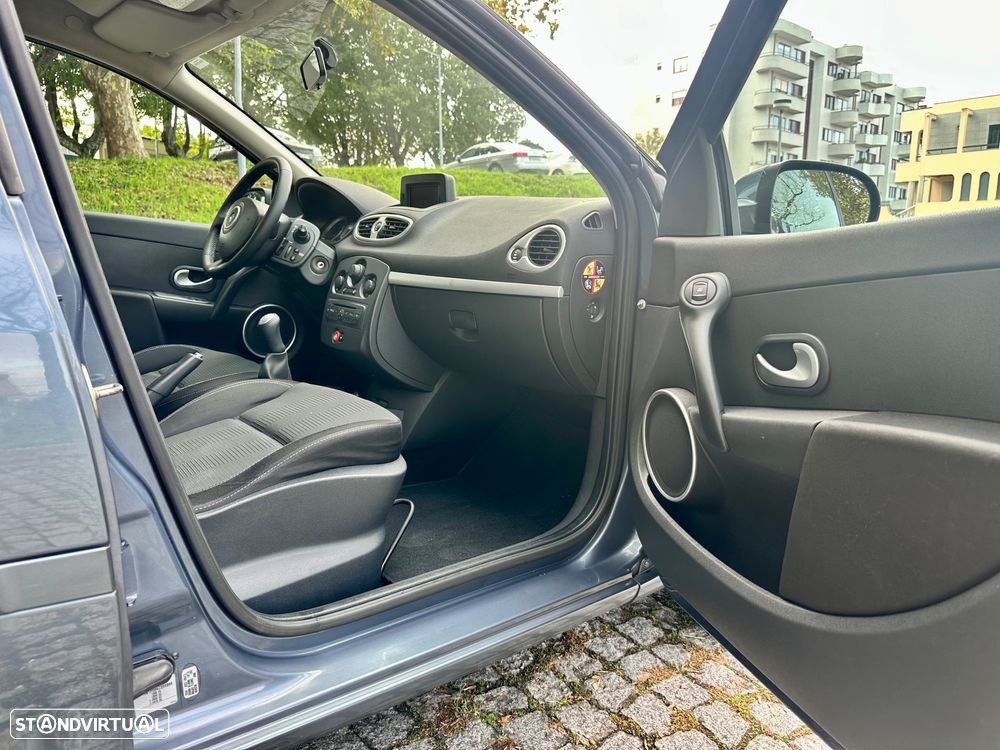 Renault Clio 1.2 TCE Dynamique S - 28