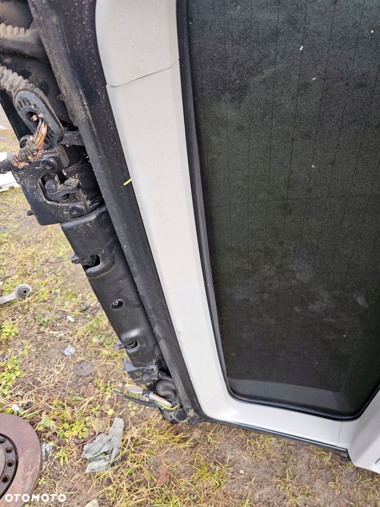 KLAPA BAGAŻNIKA TYŁ BMW E91 EU 475/9 - 11