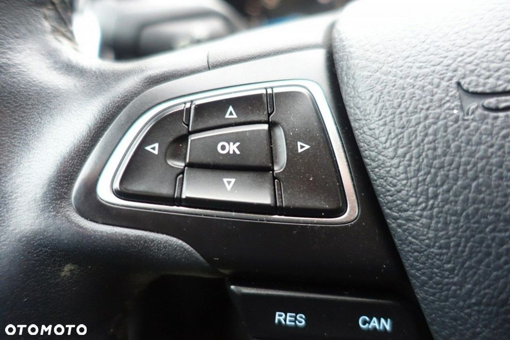 Ford Grand C-MAX - 33