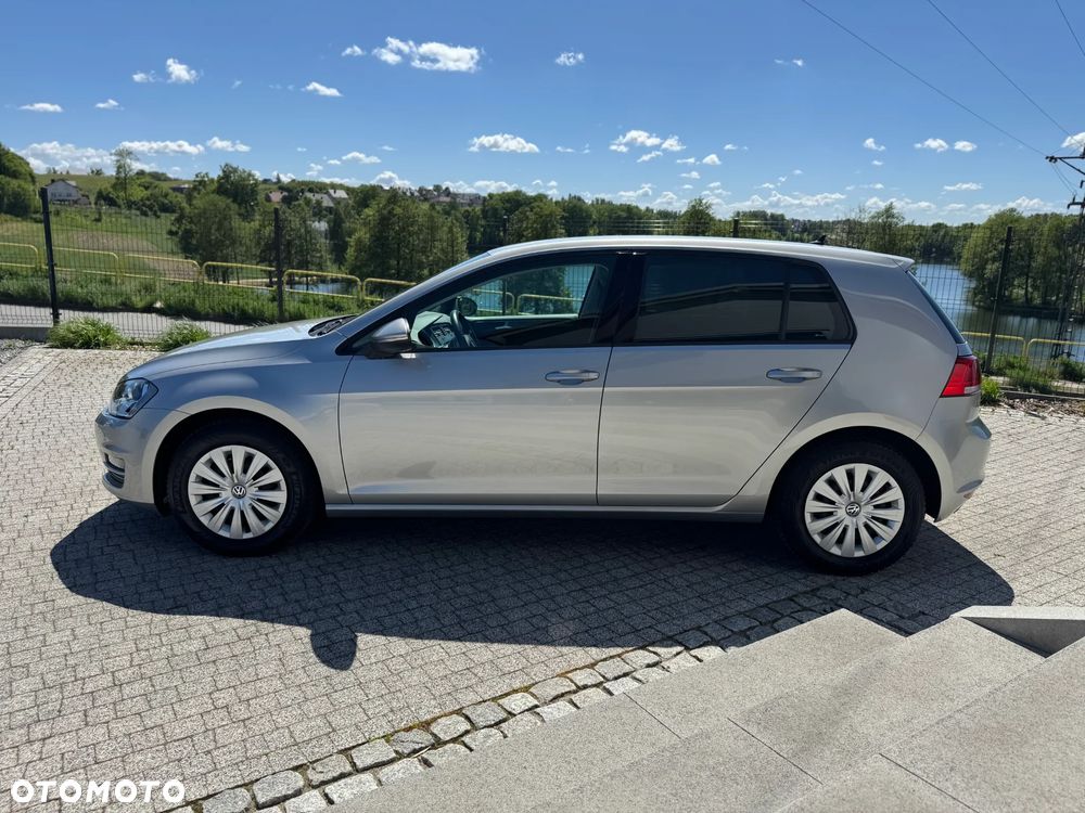 Volkswagen Golf - 5