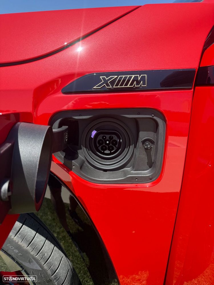 BMW XM Label Red - 12