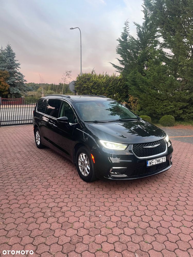Chrysler Pacifica - 9