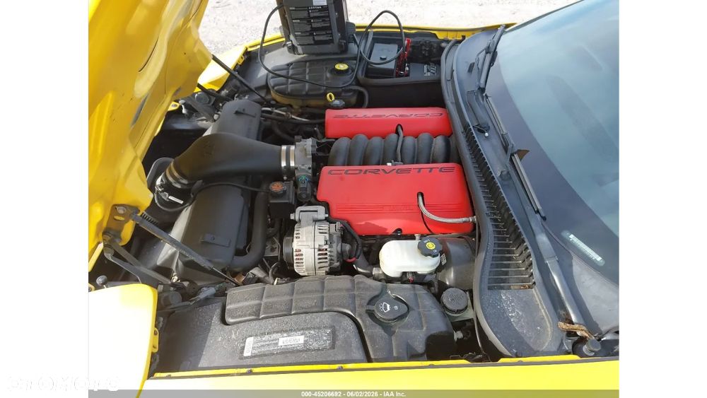 Chevrolet Corvette - 11