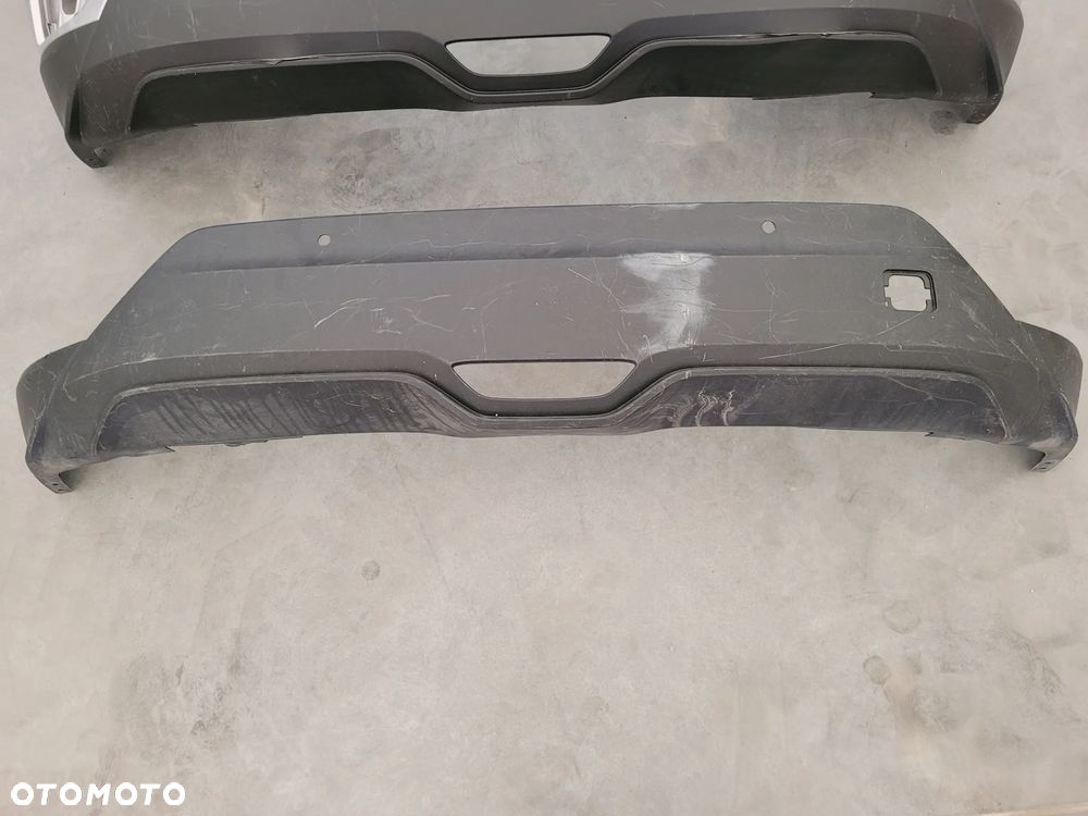 ZDERZAK TYŁ TYLNI TYLNY TOYOTA C-HR 16r - 7