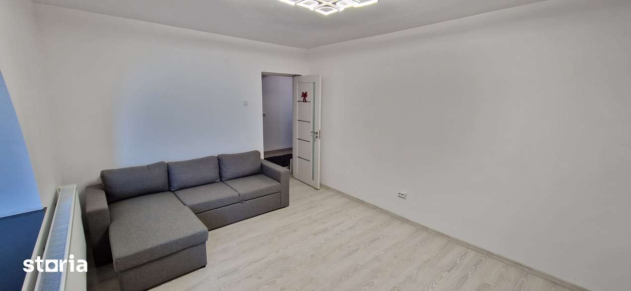 Apartament 2 camere, decomandat, 56 mp, zona Centrala Bals — fotografia 3