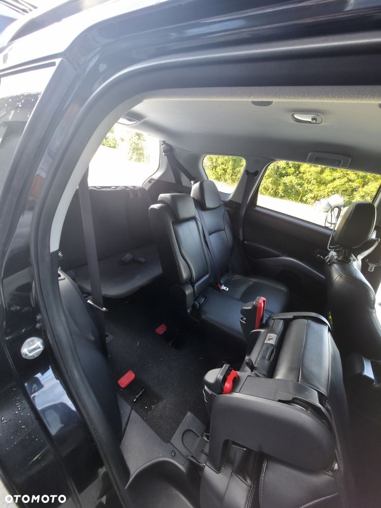 Peugeot 4007 - 6