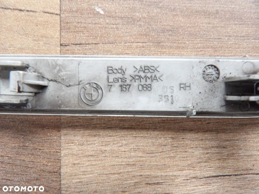 BMW - E71,X6 - ODBLASK ZDRZAKA - PRAWY PRZÓD - 7187088 - 2