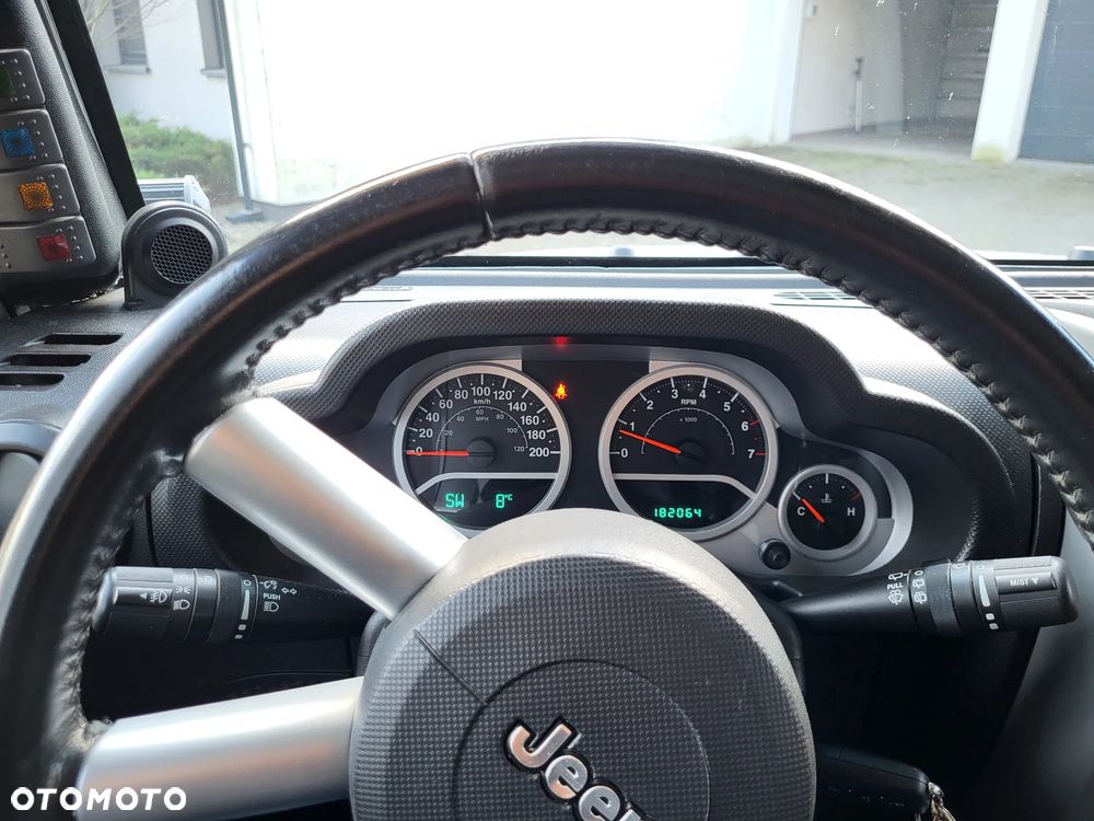 Jeep Wrangler - 6