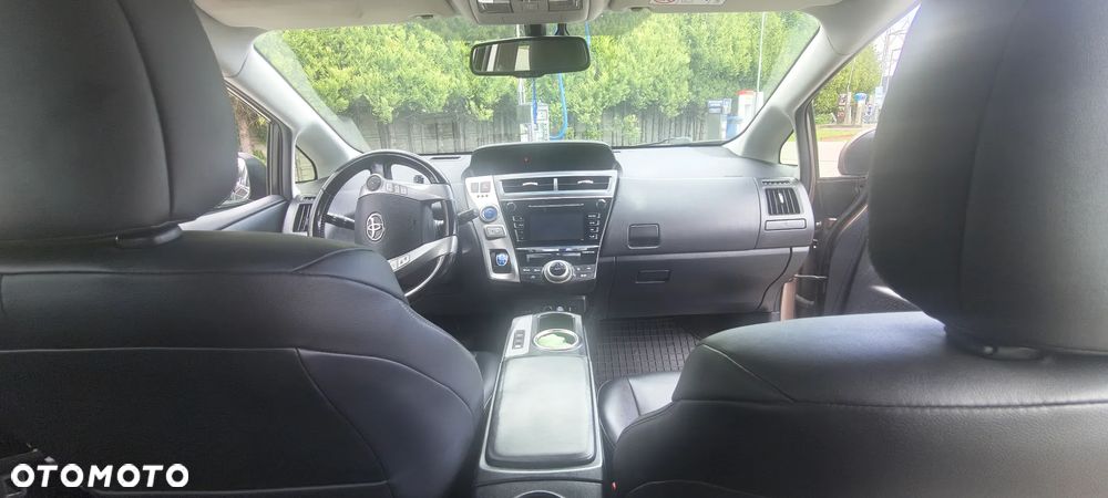 Toyota Prius+ Hybrid 135 Executive - 7