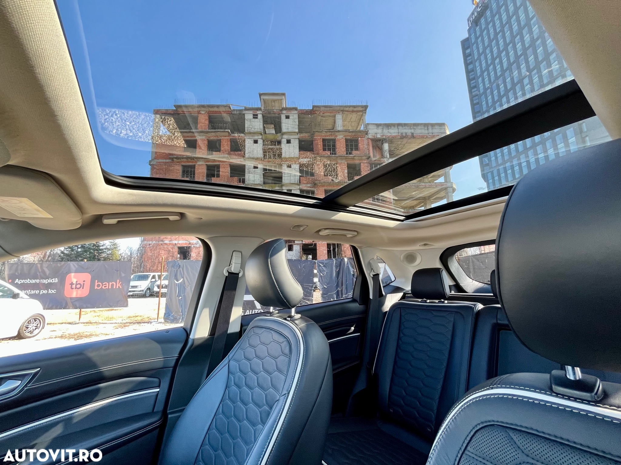 Ford Edge 2.0 Panther A8 AWD Vignale - 38