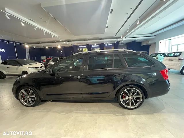 Skoda Octavia Combi Diesel 2.0 TDI DSG RS - 34