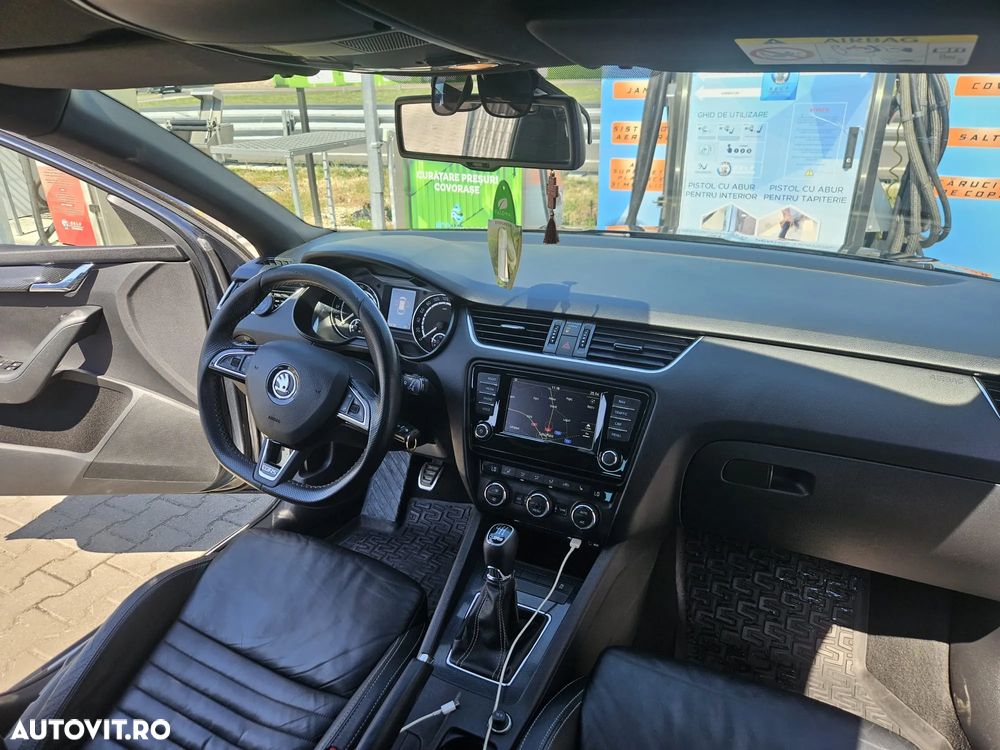 Skoda Octavia 2.0 TDI RS - 3