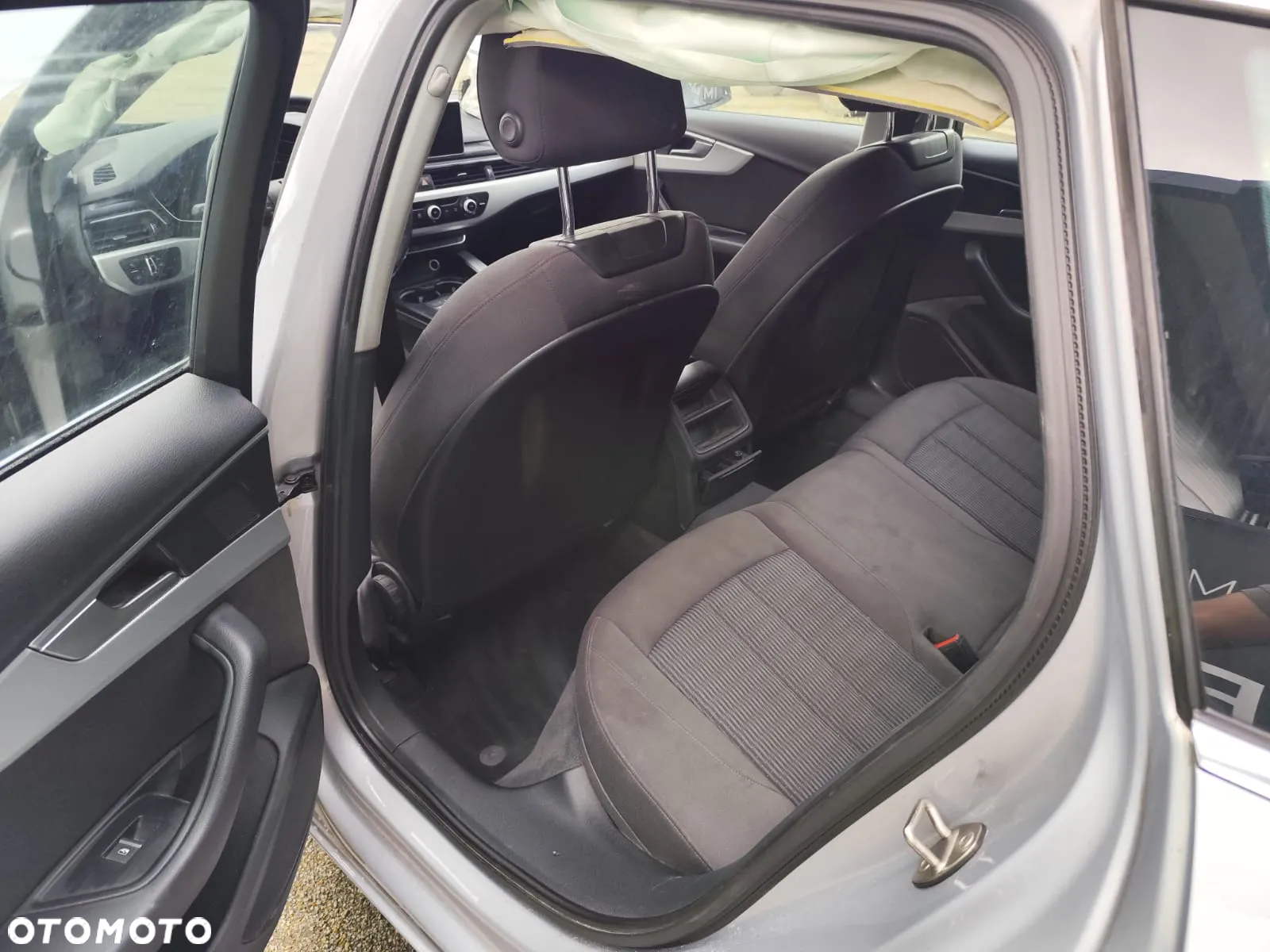 Audi A4 2.0 TDI Design S tronic - 21