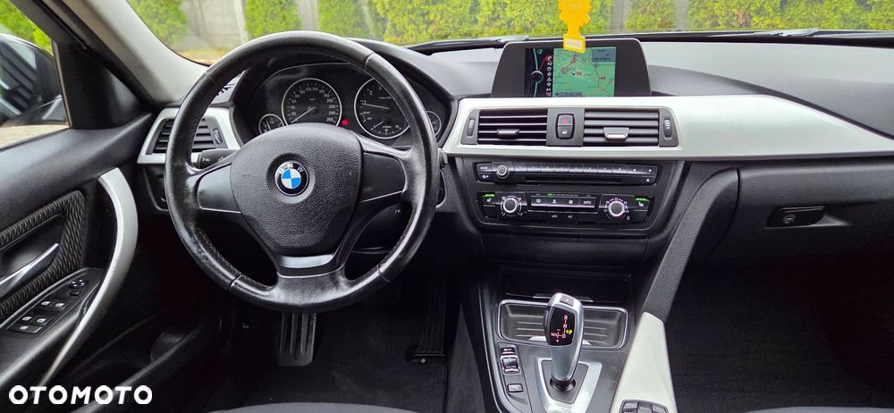 BMW Seria 3 316i Modern Line - 7
