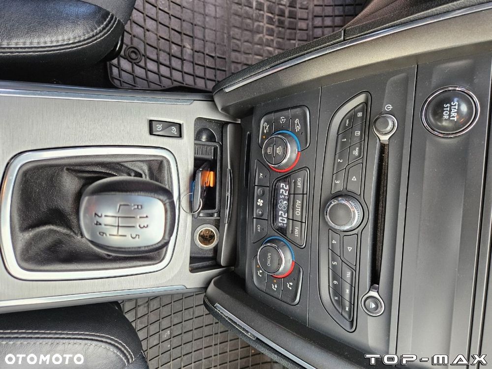 Renault Latitude - 24