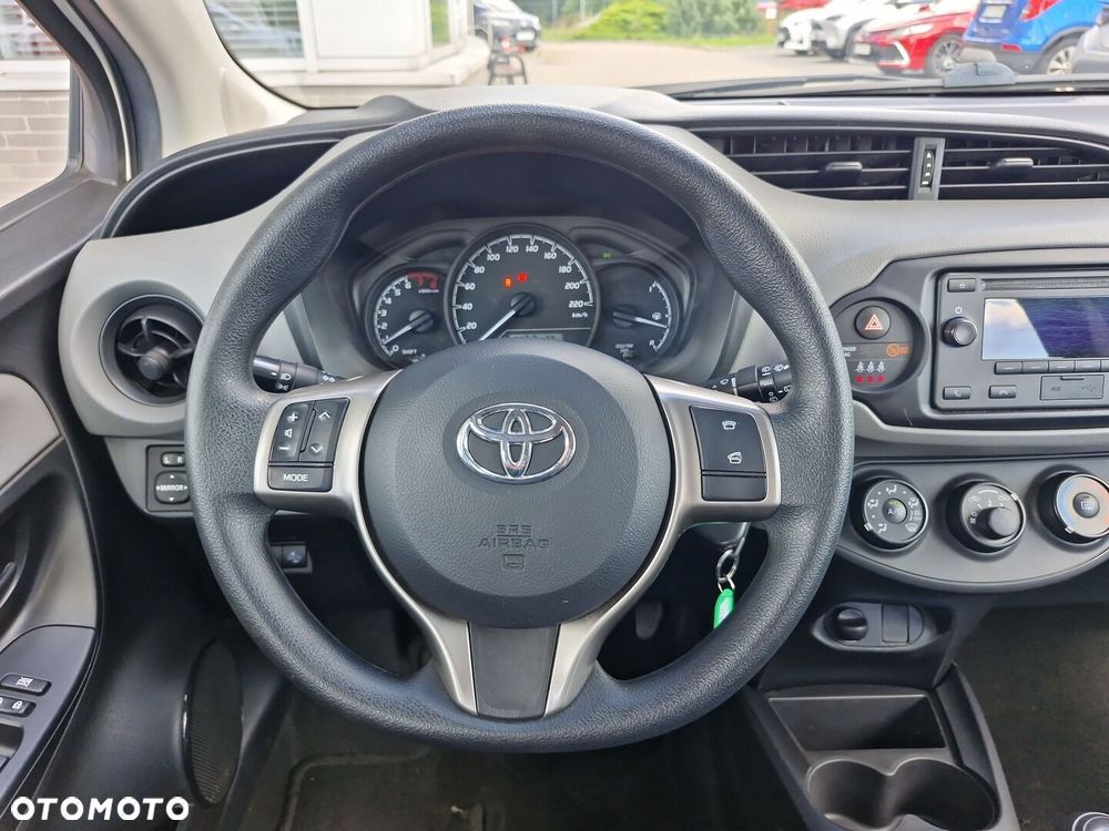 Toyota Yaris 1.5 Active - 14