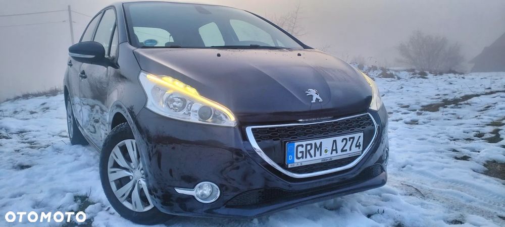 Peugeot 208 PureTech 82 Start & Stop Allure - 6