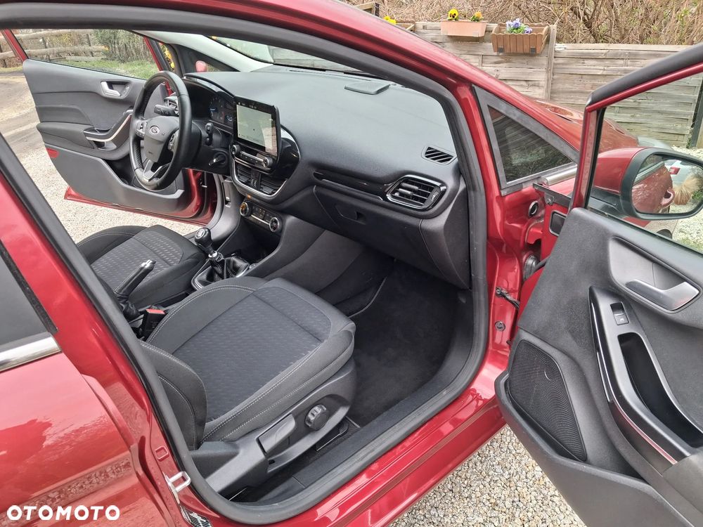 Ford Fiesta 1.0 EcoBoost S&S TITANIUM - 11