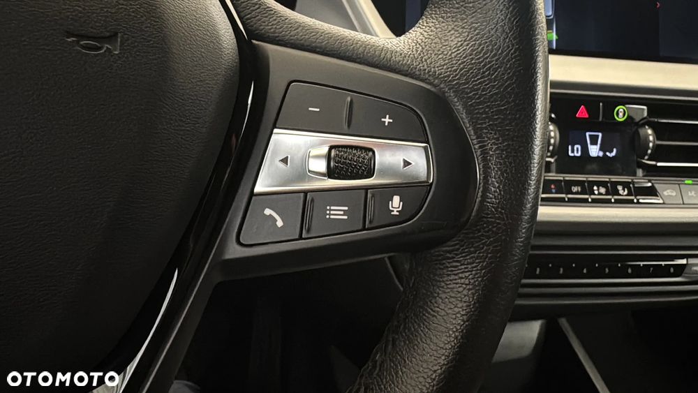 BMW Seria 1 118i Advantage - 12